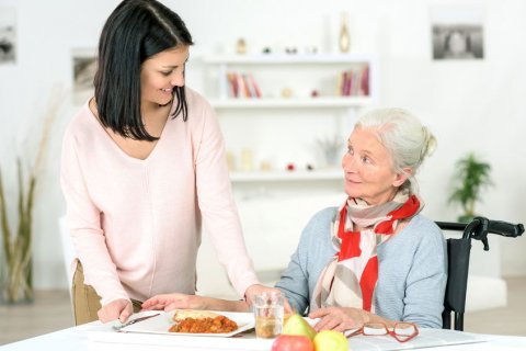 Service d'aide à la préparation des repas à Lyon