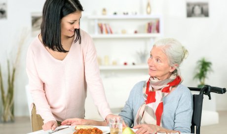 Accompagnant pour livraison de courses alimentaires et autres à domicile